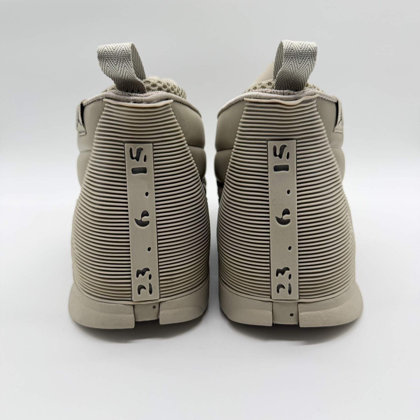 Jordan 15 Retro Billie Eilish (Women's)