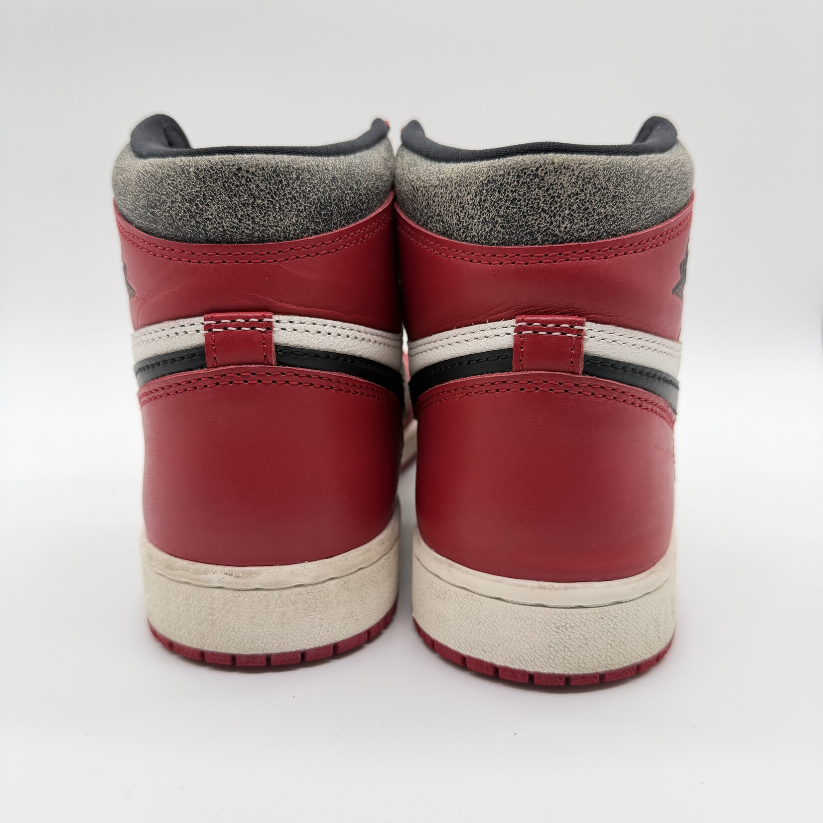 Jordan 1 Retro High OG Chicago Lost and Found