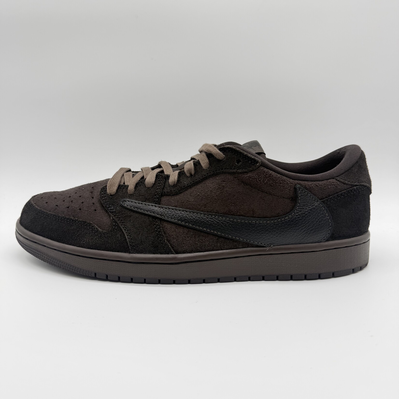 Jordan 1 Retro Low OG SP Travis Scott Velvet Brown