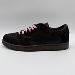 Jordan 1 Retro Low OG SP Travis Scott Velvet Brown