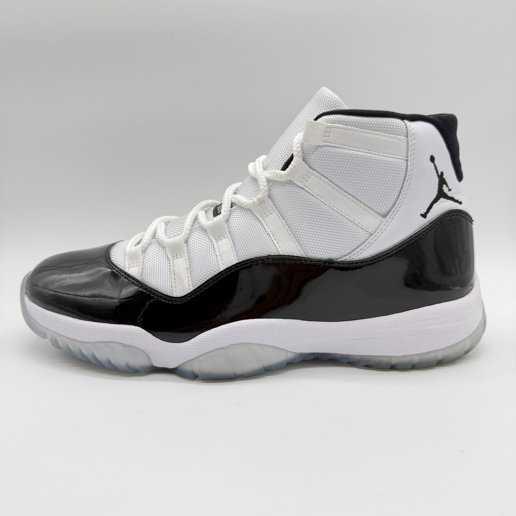 Jordan 11 Retro Concord (2018)