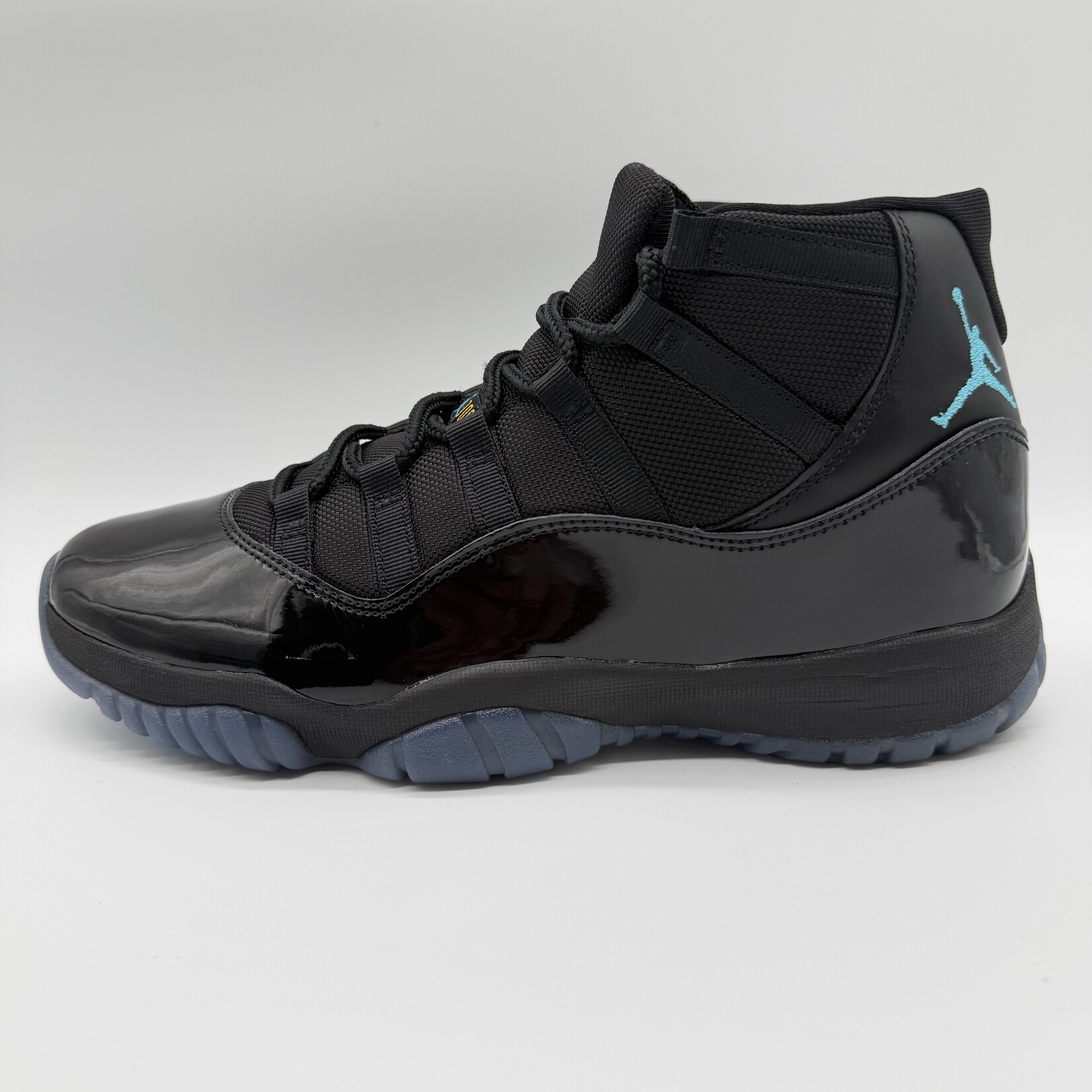 Jordan 11 Retro Gamma Blue (2025)