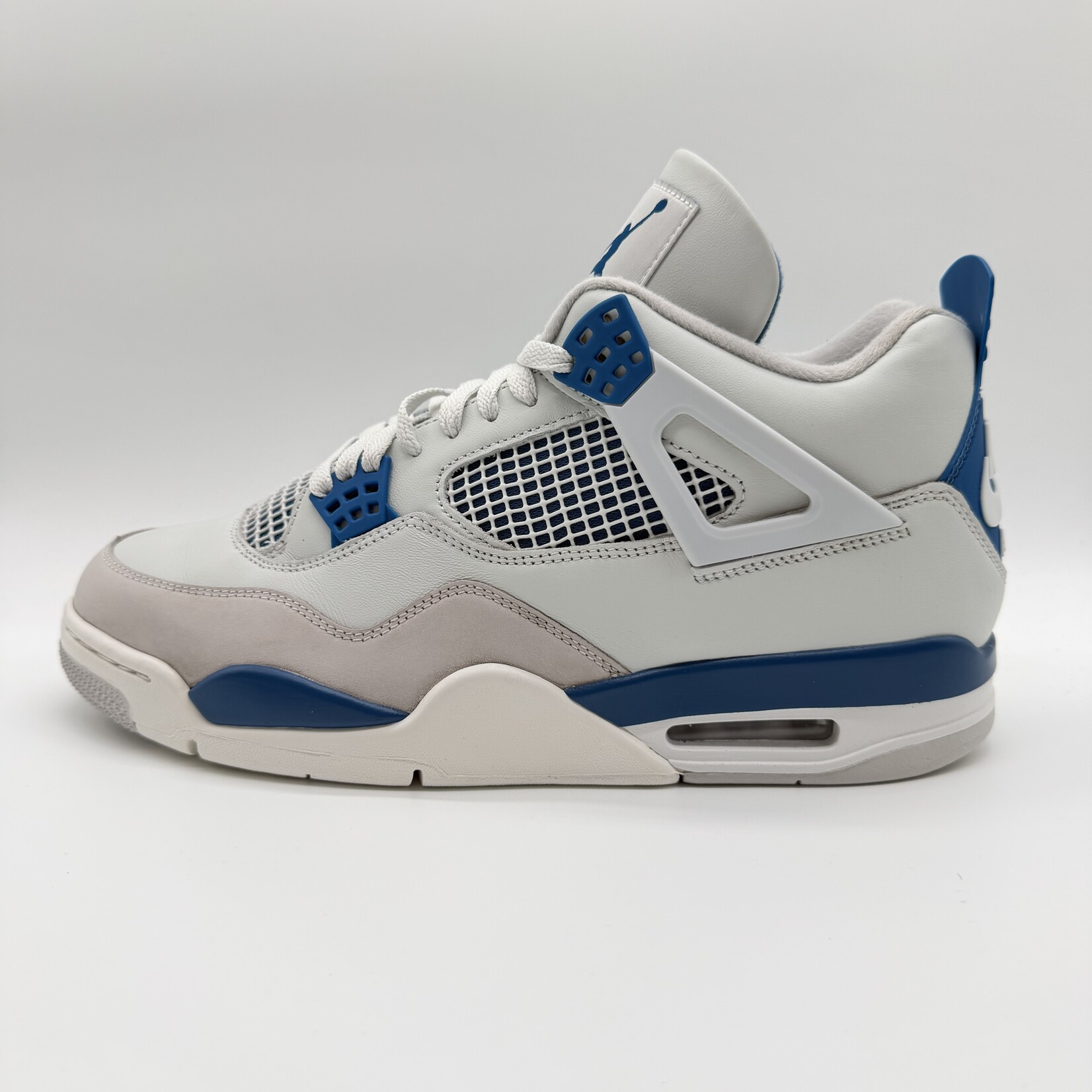 Jordan 4 Retro Military Blue (2024)