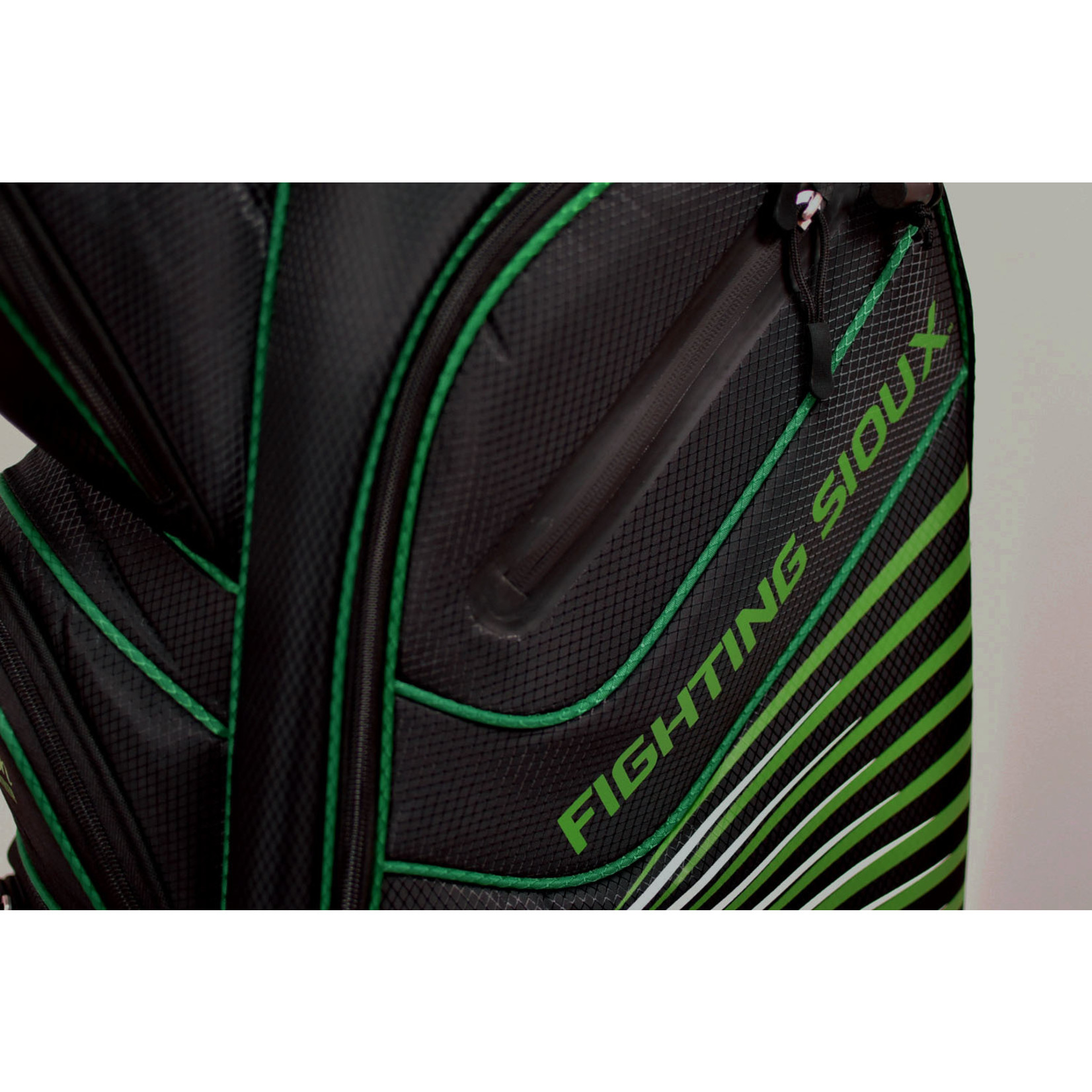 Wincraft Fighting Sioux Golf Bag