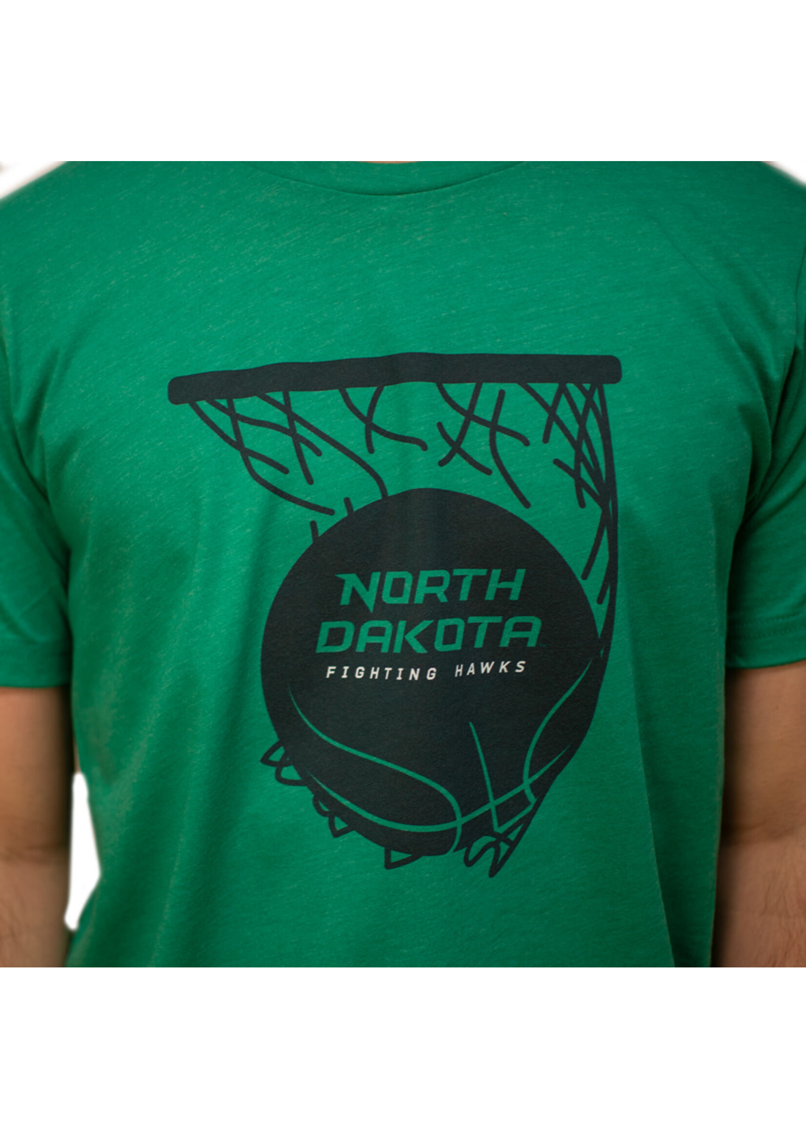 AHUNDYP UND Basketball Buckets Tee