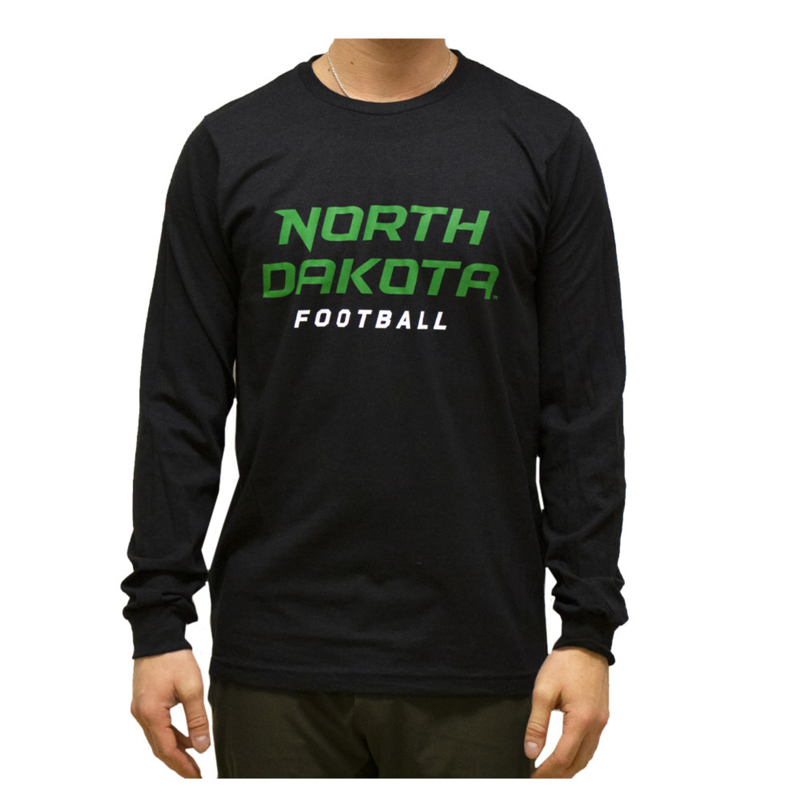 AHUNDYP UND Football Text Long Sleeve Tee