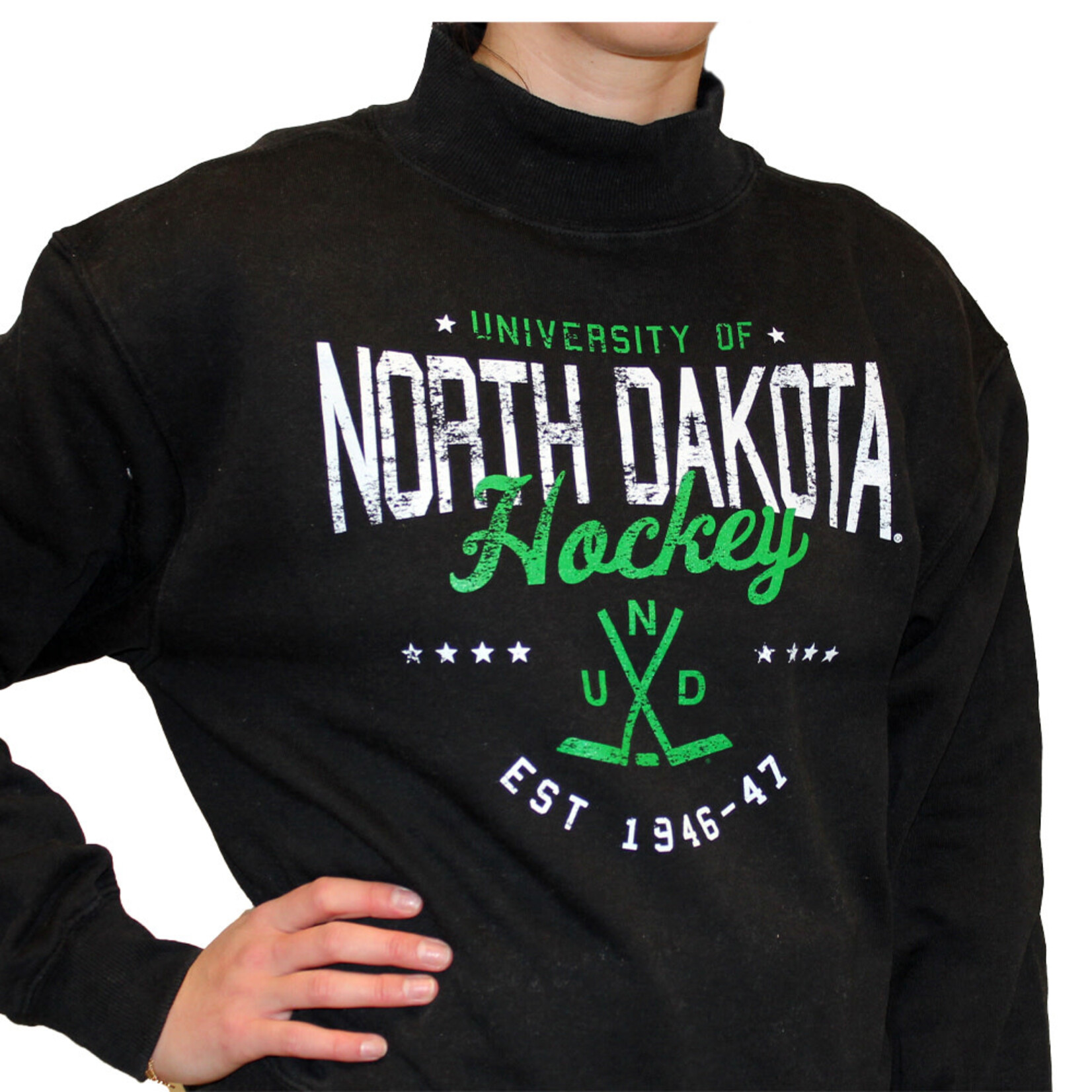 Gameday Social Frisco ND Hockey Crop Mockneck