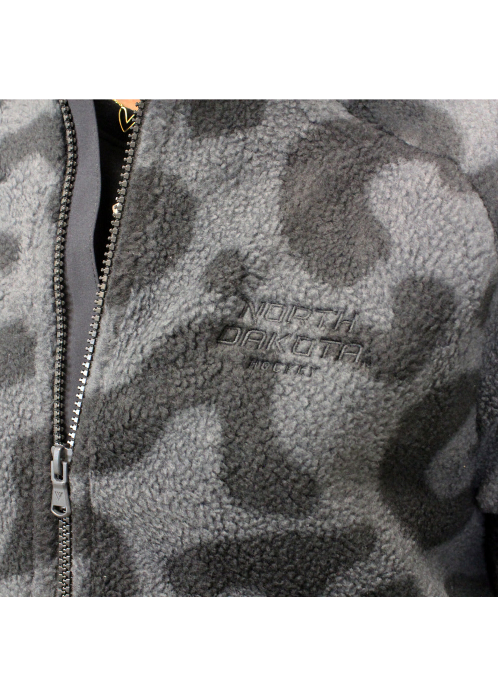 Level Wear The Spot Women's Jacket