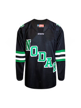 【極稀少】90s NIKE TEAM シューティングシャツ 銀タグ XL 黒緑 Youth CCM Replica Road Alt. Black NODAK Hockey Jersey - Sioux Shop