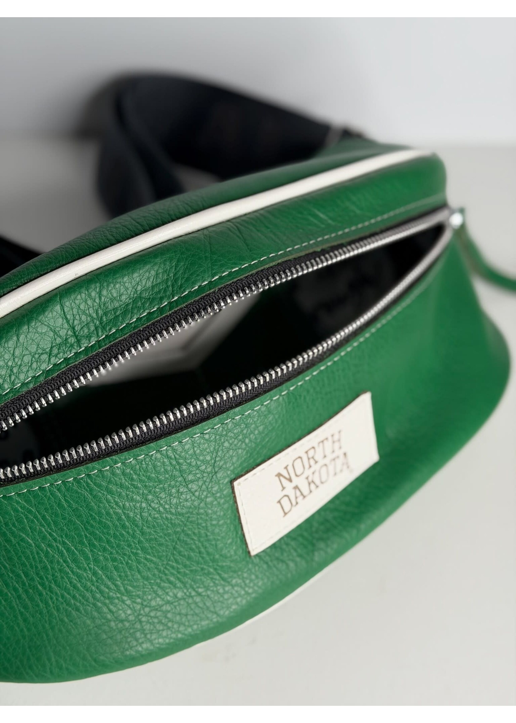 Alexis Drake North Dakota Leather Louie Fanny