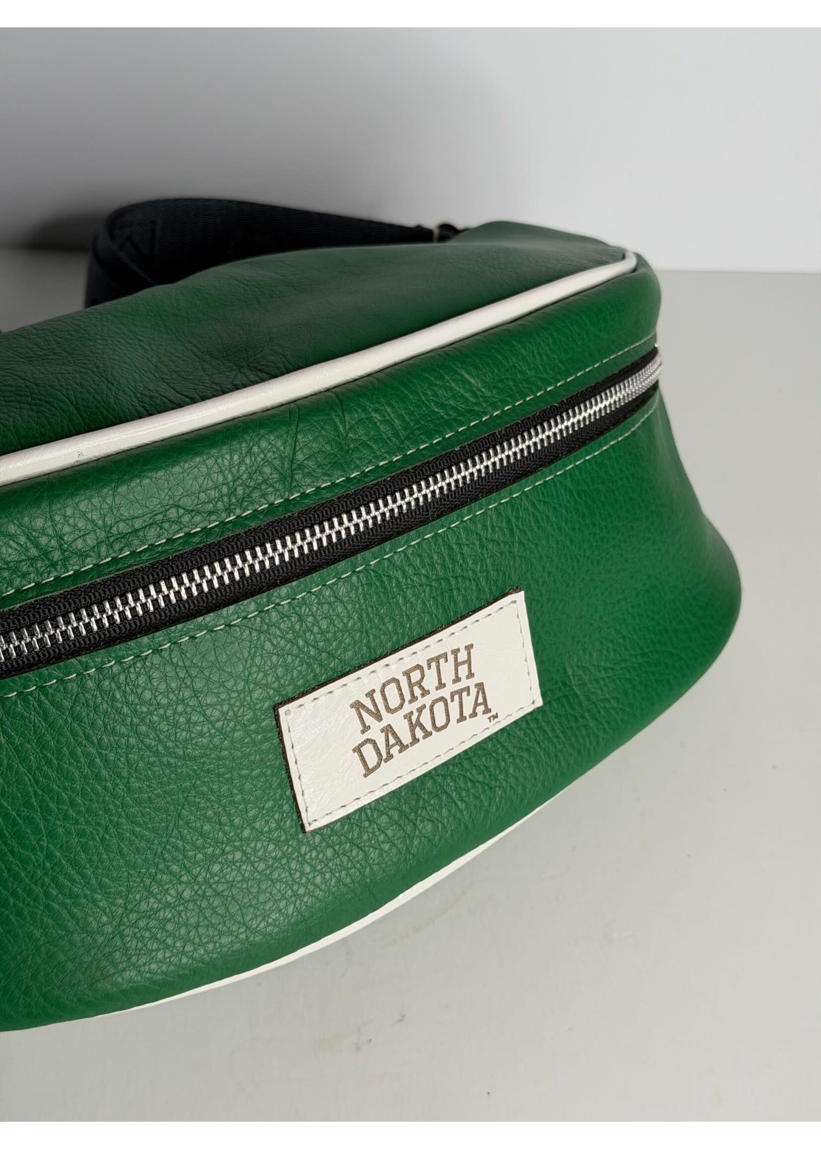 Alexis Drake North Dakota Leather Louie Fanny