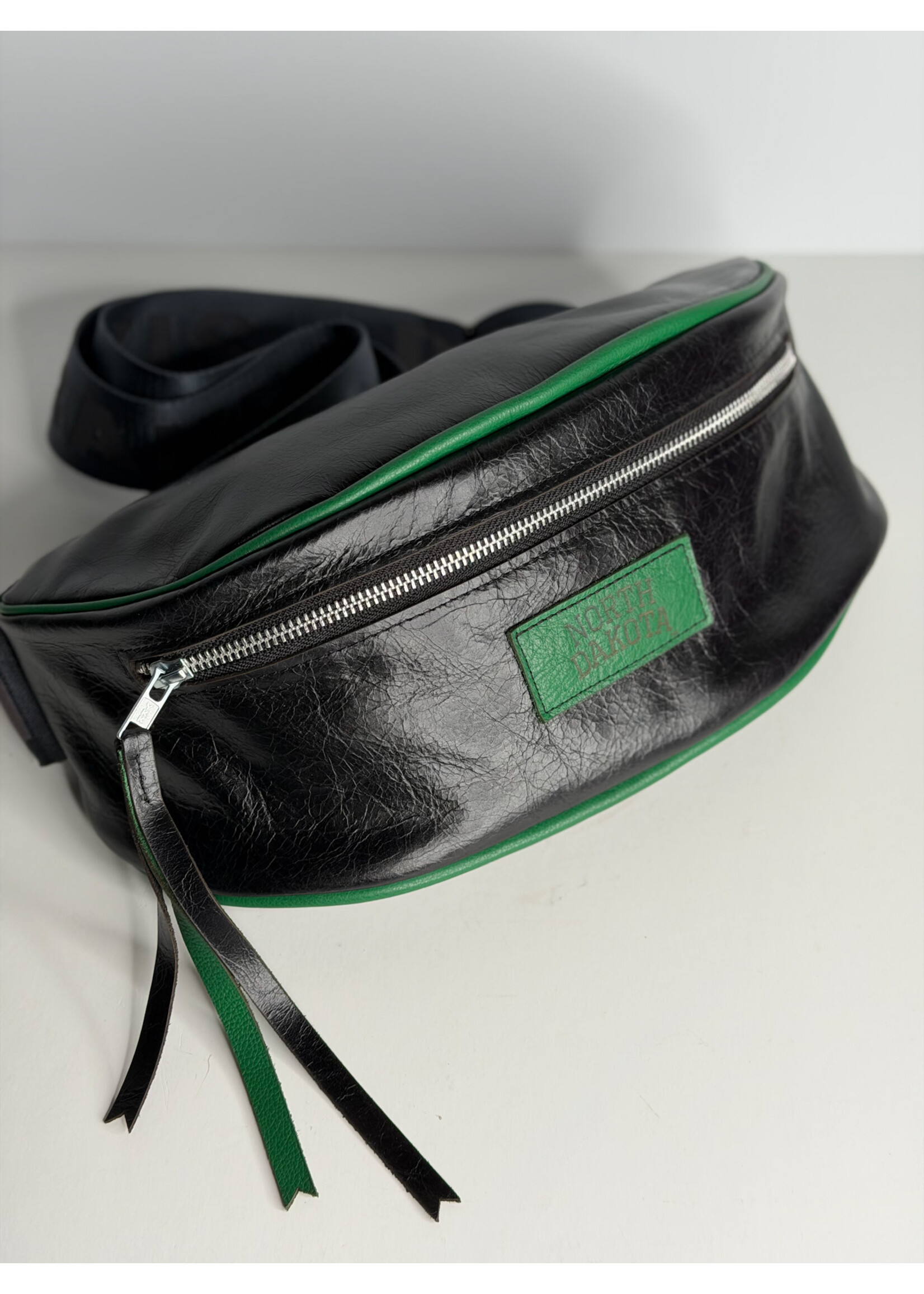Alexis Drake North Dakota Leather Louie Fanny