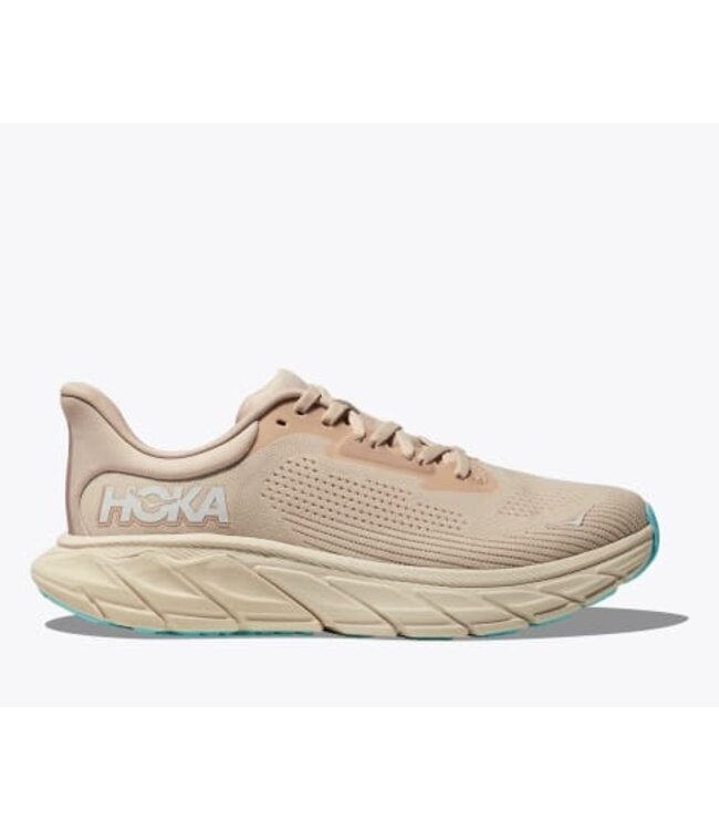 Women's Arahi 7