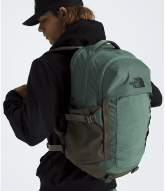 THE NORTH FACE Recon Backpack- 30L