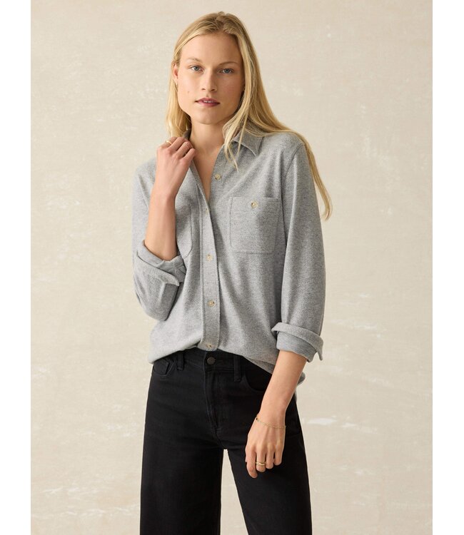 Women's Legend Sweater Shirt