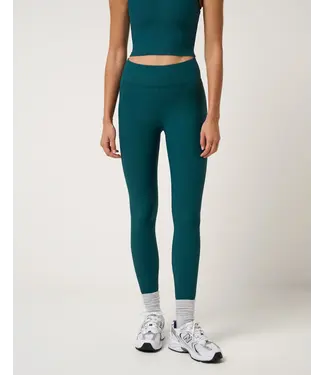 Travis Mathew Women's Moveknit Rib Legging