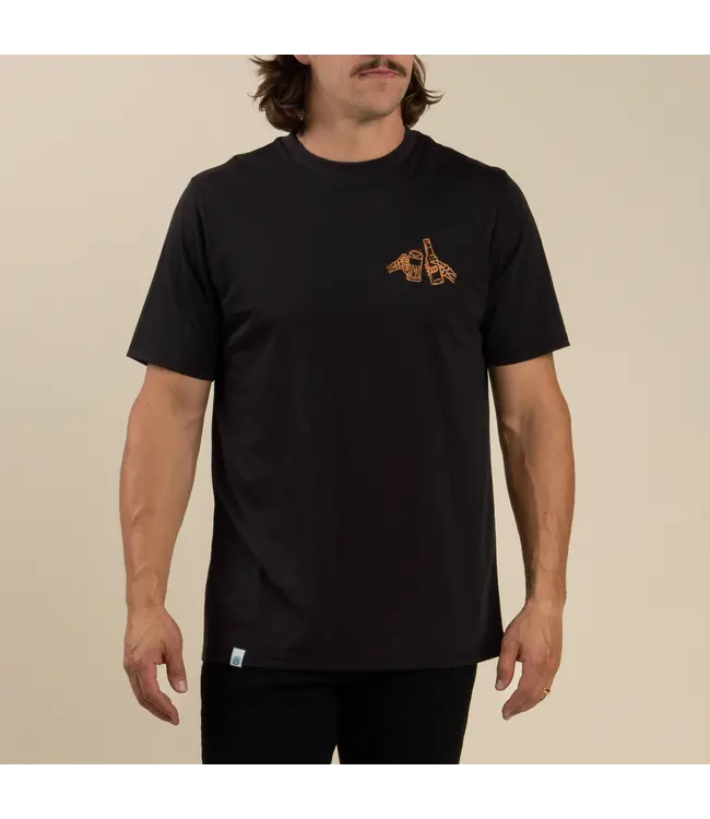 Men's Shootin' Hand Salud T-Shirt