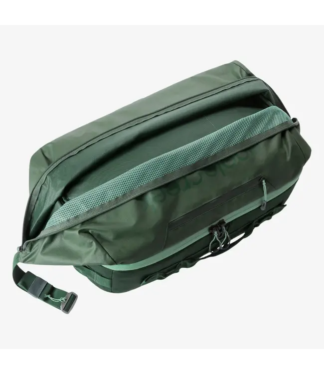 Tour Travel Pack 40L