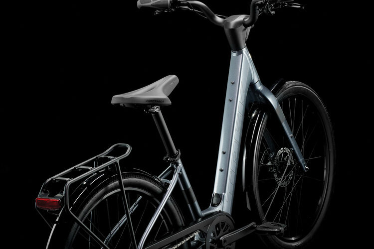 Trek Trek Verve+ 1 Lowstep — E-Commuter Bike
