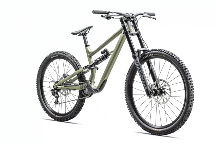 Specialized Specialized Status 2 170 DH — Full Suspension Mountain Bike