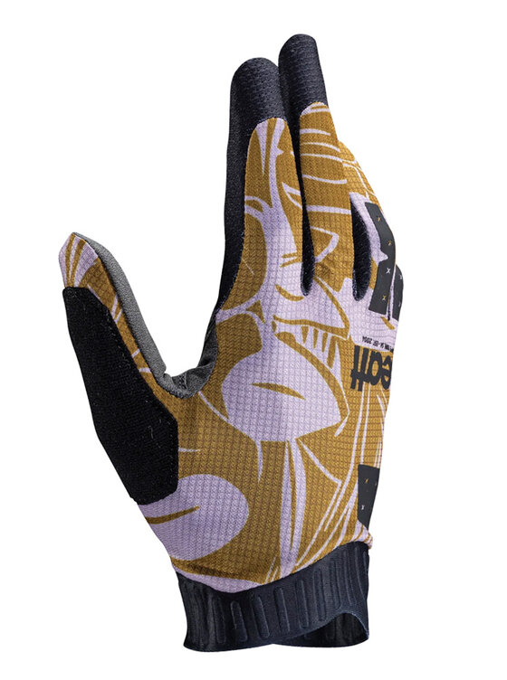 Gloves Fresh Air Kelowna