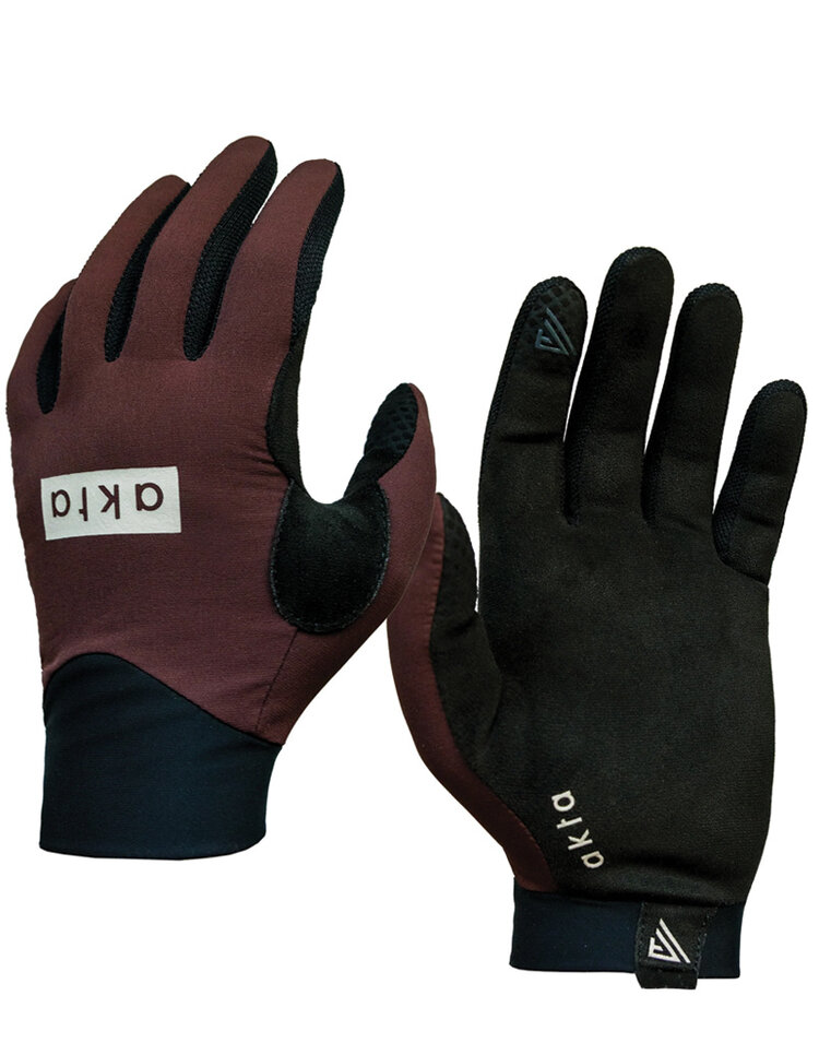 Akta Akta Trail Glove