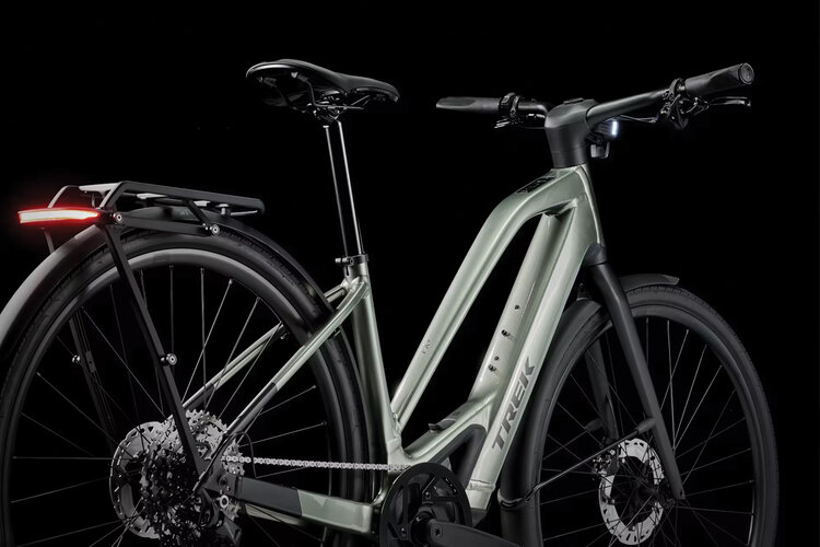 Trek Trek FX+ 7 Midstep 2026