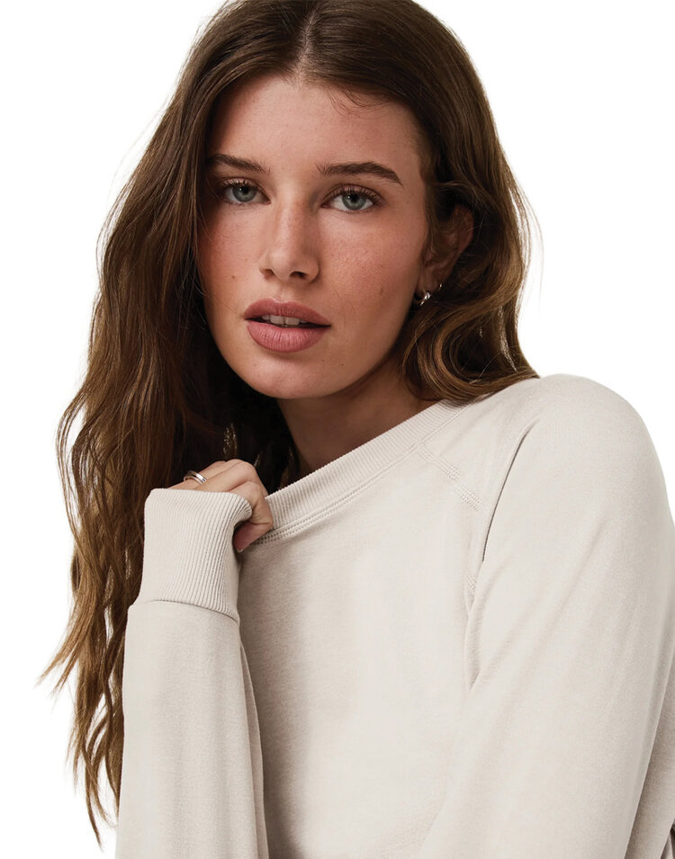 Vuori Vuori Halo Long Sleeve Crew - Women's