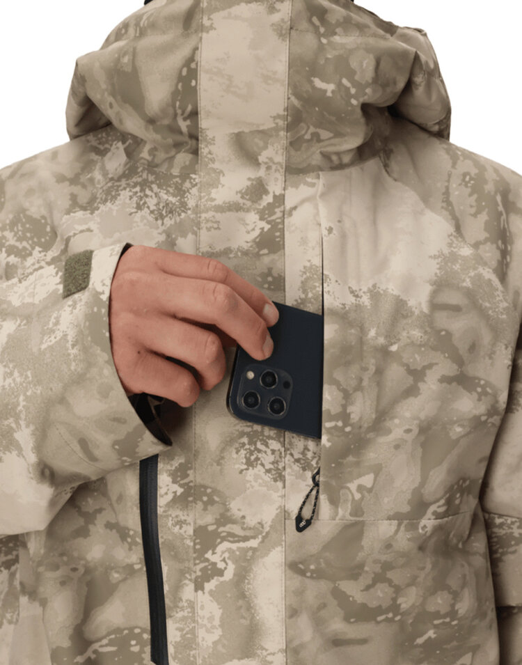 686 686 Gore-Tex Core Shell Jacket
