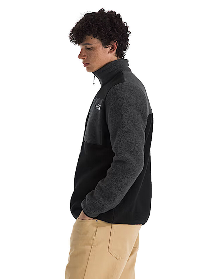The North Face Title The North Face Yumiori 1/4 Zip