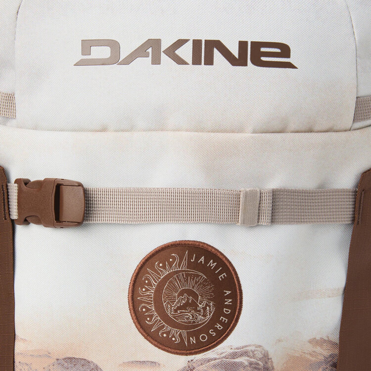 Dakine Dakine Team Mission Pro 18L - Women's