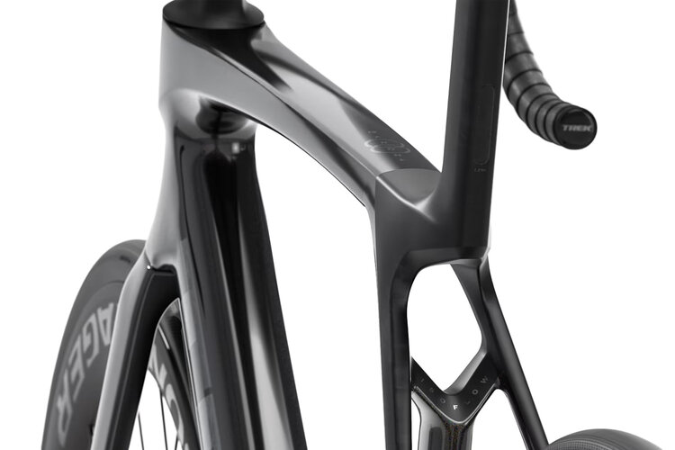 Trek Trek Madone SL 6 Gen 8 — 2026 Road Bike