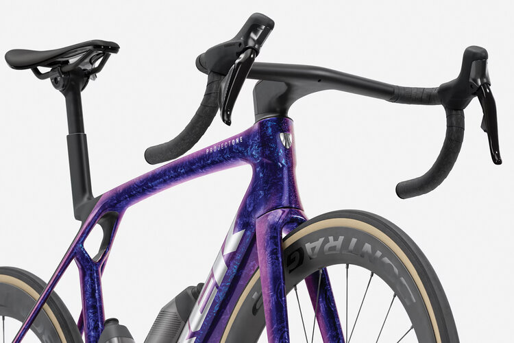 Trek Trek Madone SLR 7 Gen 8 — Road Bike