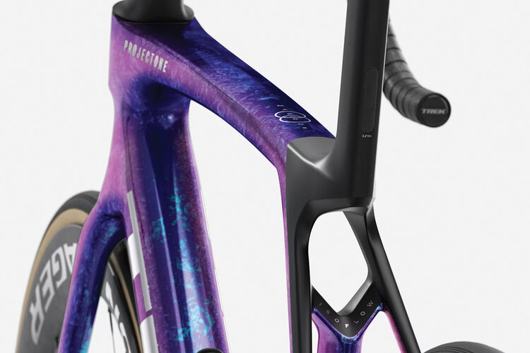 Trek Trek Madone SLR 7 Gen 8 — Road Bike