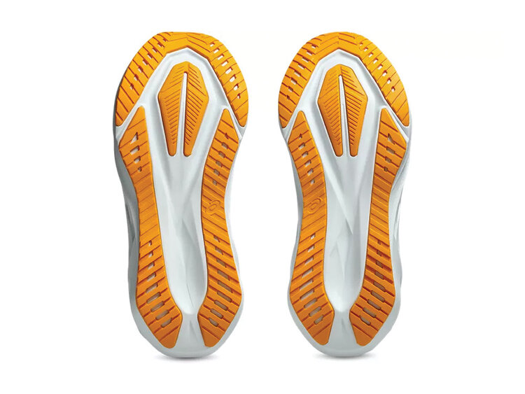 Asics Asics Novablast 5 Shoe