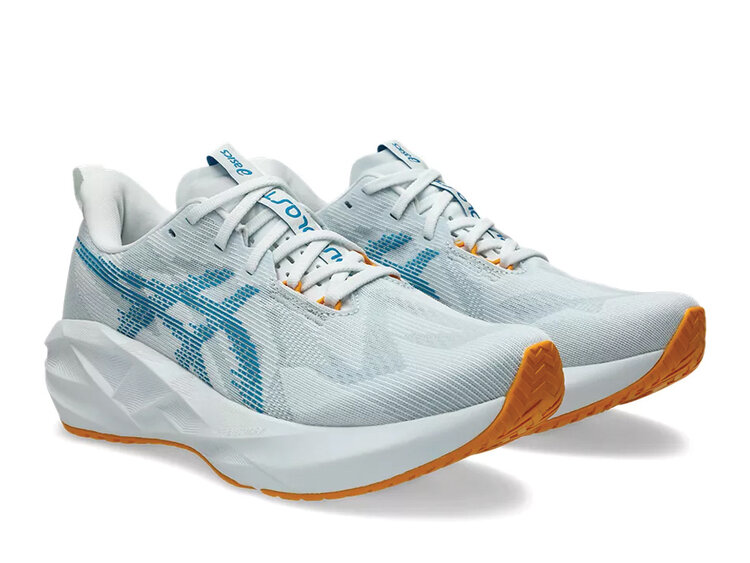 Asics Asics Novablast 5 Shoe