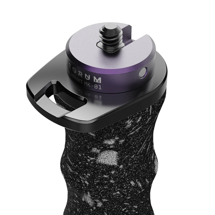 Deorum Deorum Quarter Mount