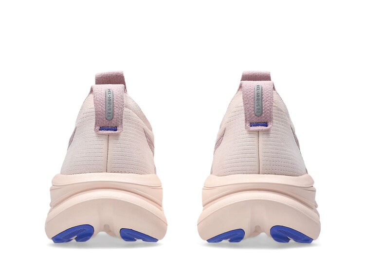 Asics Asics Nimbus 28 Shoe - Women's