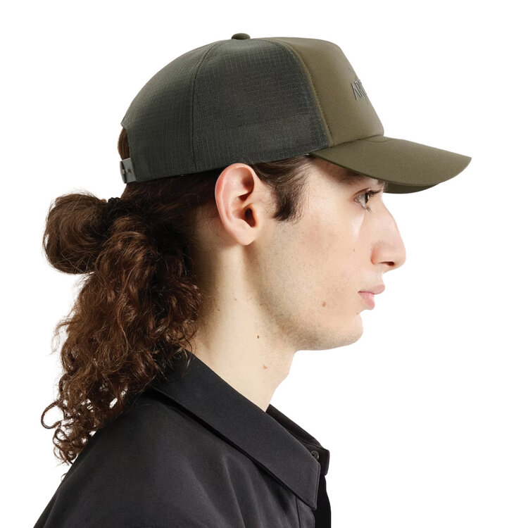 Arc'teryx Arc'teryx Bird Word Trucker Hat