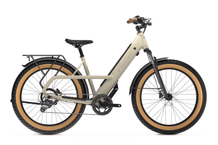 Trek Trek Borrego+ 4 — E-Commuter Bike