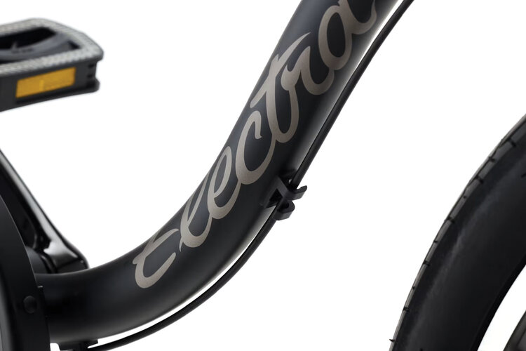 Electra Electra Cruiser 7D Step-Over — Urban Cruiser Bike