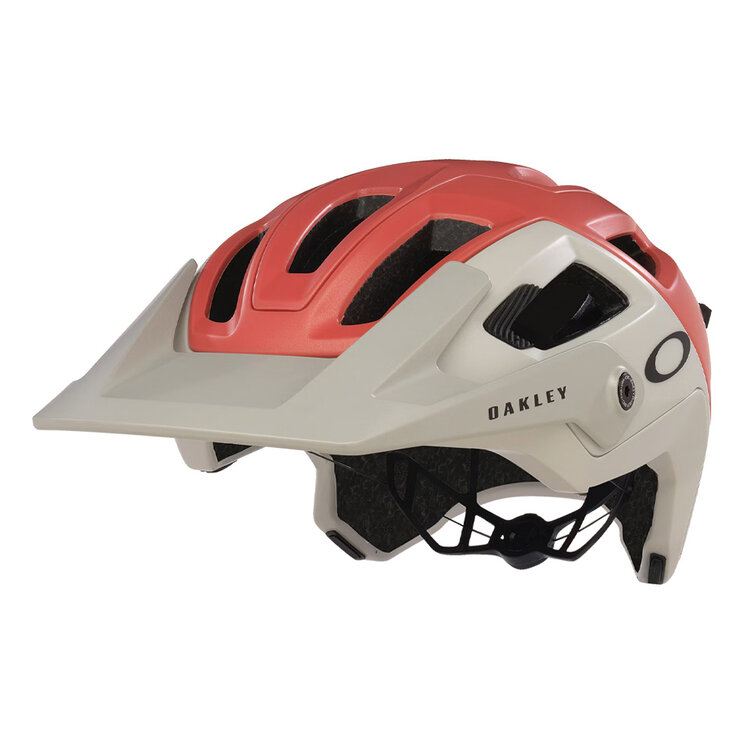 Oakley Canada Oakley DRT5 Maven Helmet