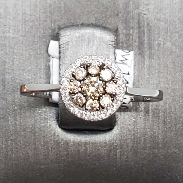 (B) 14K .31TDW CHC&WHT DIA, 14 Karat weight .31 Total diamond weight, Chocolate and White diamond ring