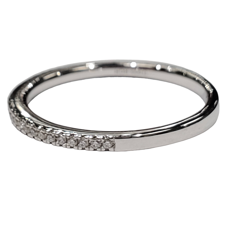 Gordon Brothers Company (R) 14K .09CT SI1 G BAND WHITE GOLD DIAMOND BAND WITH 25 ROUND DIAMONDS FRENCH SET