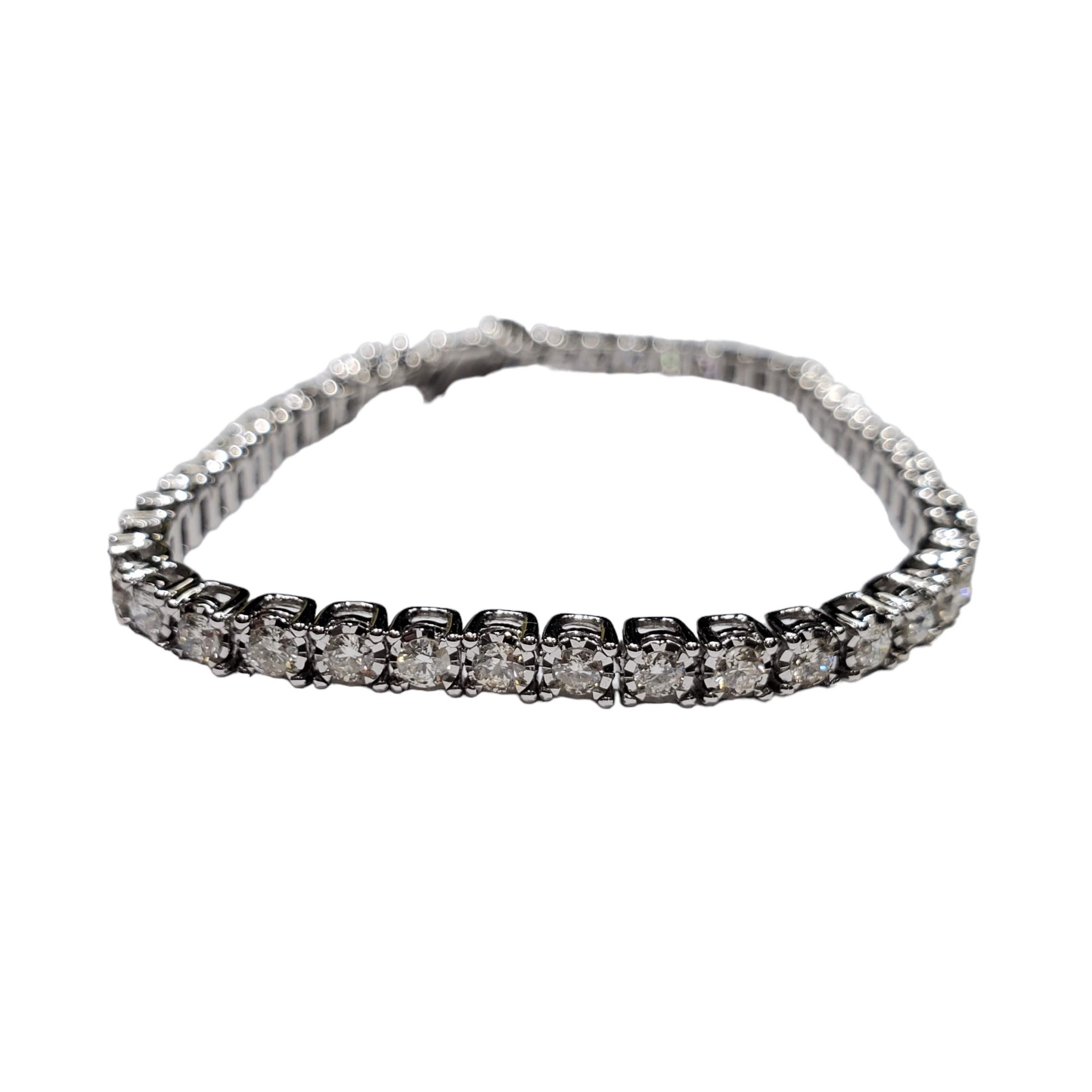 18K White Gold Diamond Tennis Bracelet (1 ct. tw.) | Brilliant Earth