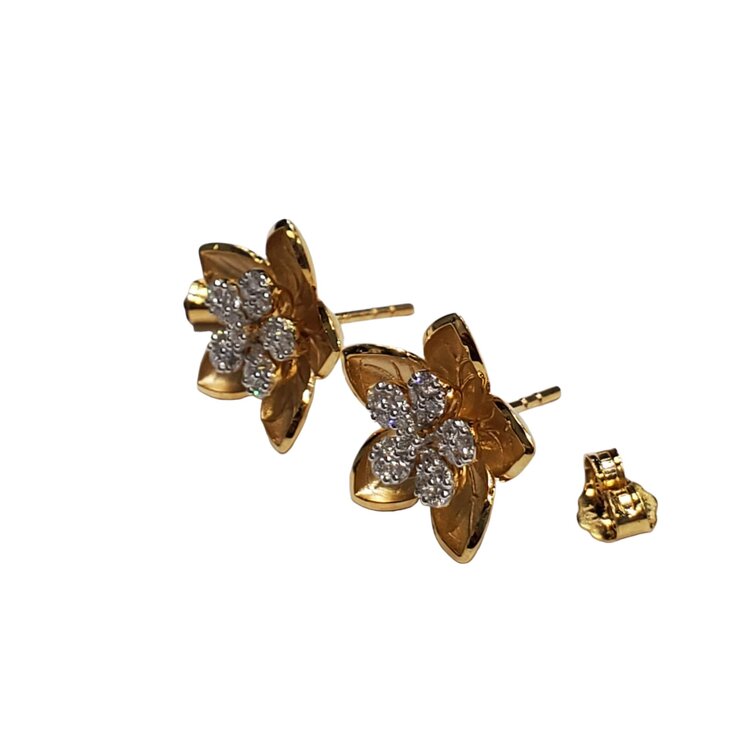 M(R) 14K .33CTS SI1 F FLOWER DESIGN YELLOW GOLD EARRINGS