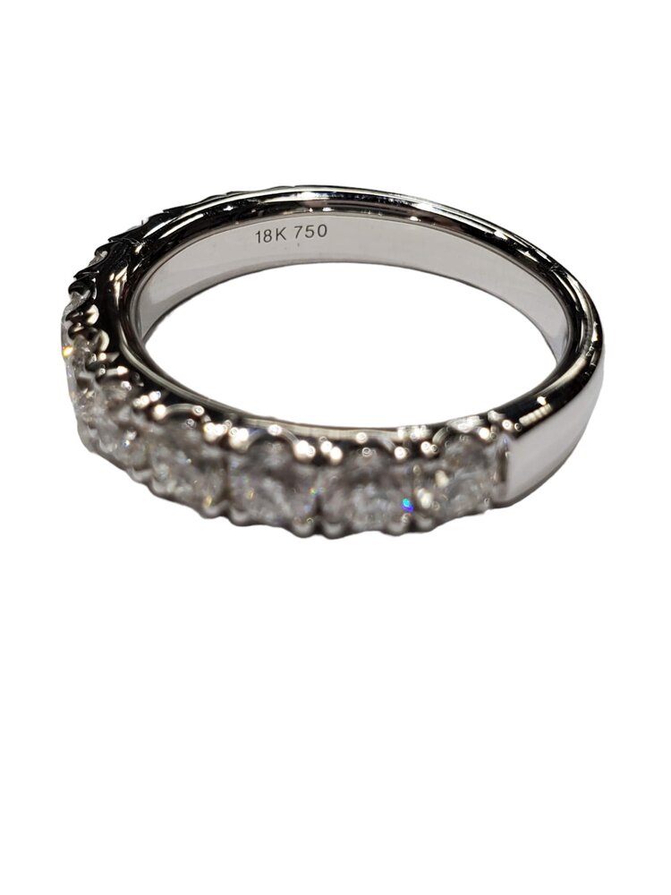 Gordon Brothers Company (Y) 18K 1.44CT VS2 F BAND WHITE GOLD 11 ROUND DIAMONDS