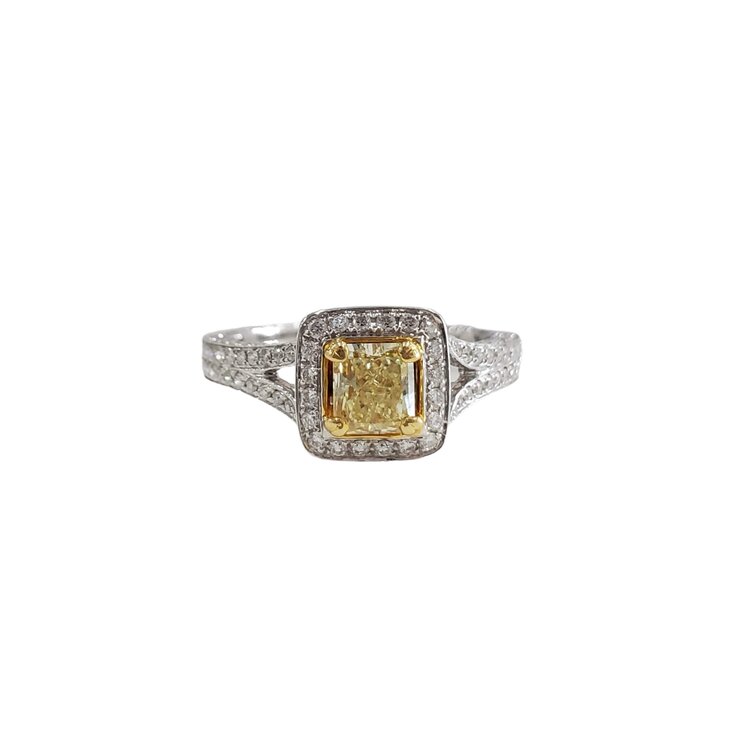 Gemdek M(R) 18K .66FY RADIANT .52CT TT DIAMOND RING