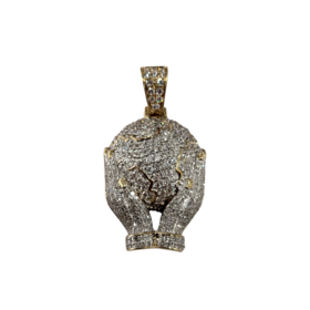 (X) 14K 1.65CT WORLDIN YOUR HANDS YELLOW GOLD DIAMOND CHARM 9.3 GRAMS