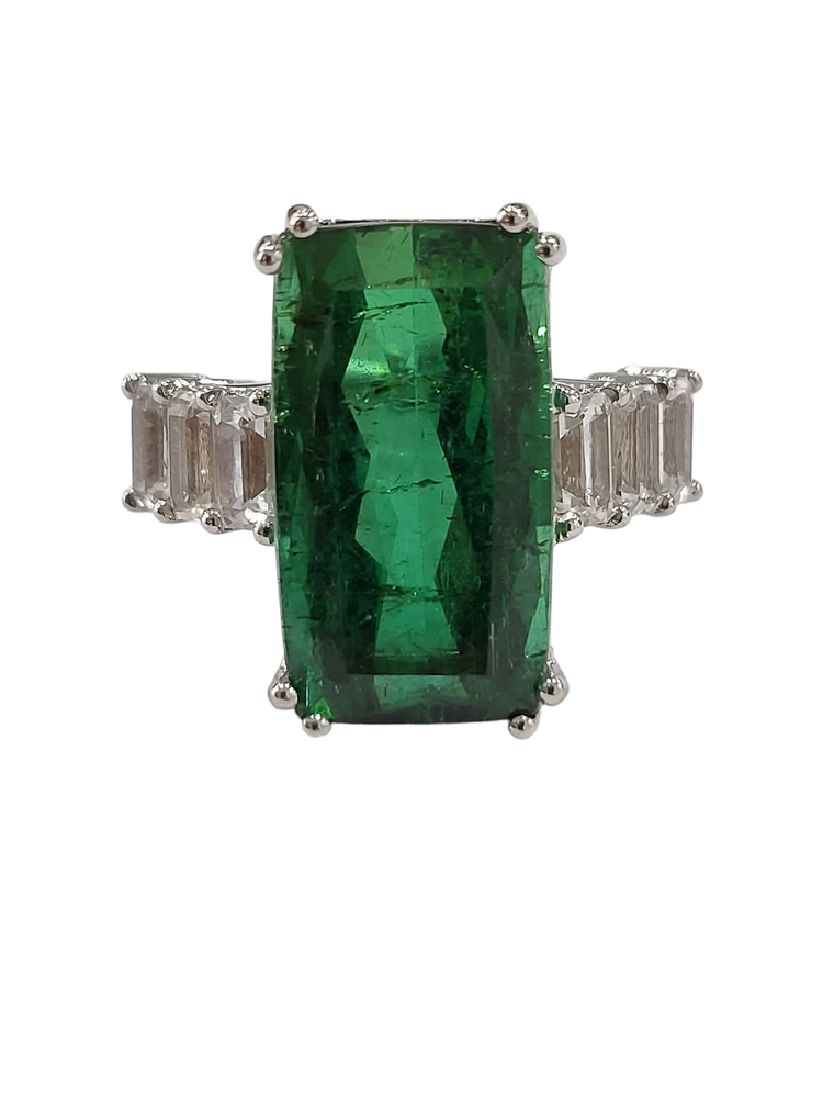 Gemdek M(R) 14K 10.0GT  2.17WS WHITE GOLD RING GREEN TOURMALINE CENTER WHITE SAPPHIRE ACCENT